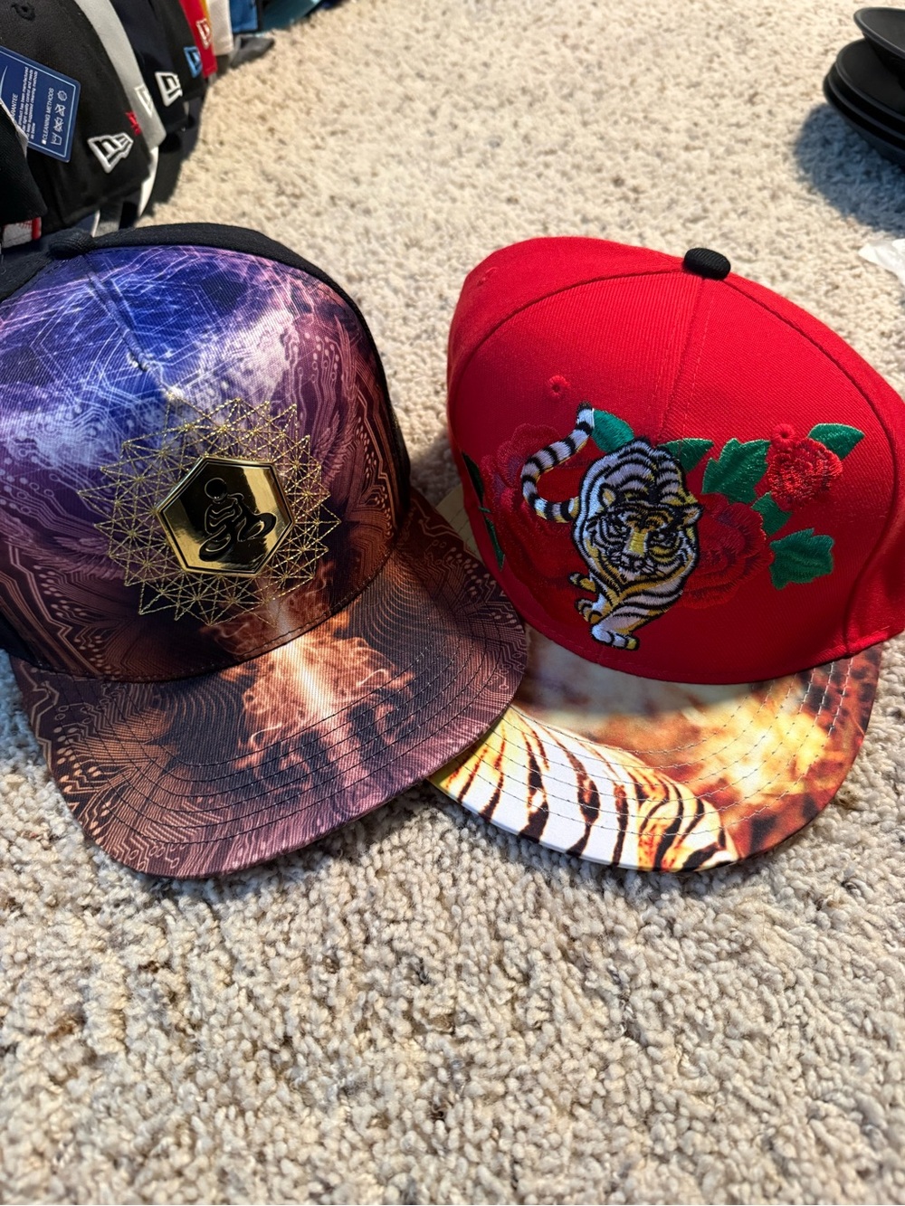 Hunter Red Embroidered Tiger Snapback Hat